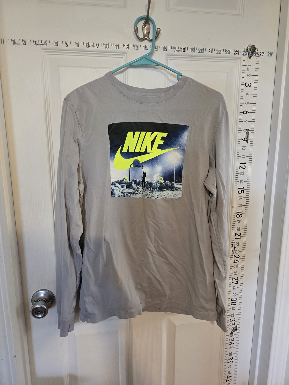 Nike Air Graphic Long Sleeve T-Shirt Gray Men's Medium Athletic Logo Tee
